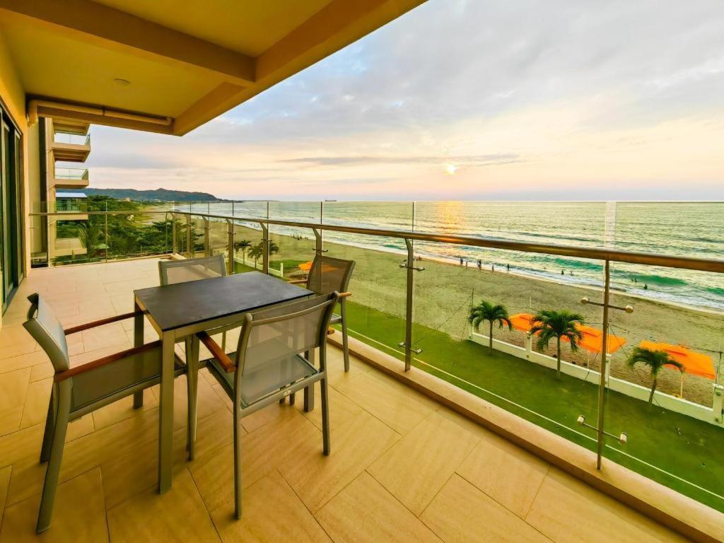 Awesome Hotel San Juan  Ngoại thất bức ảnh